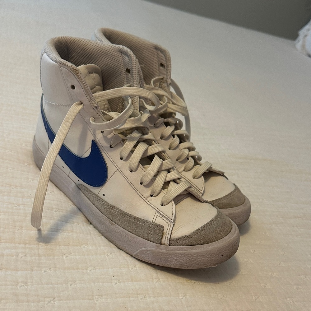 Nike Kids Sneakers - White and Blue